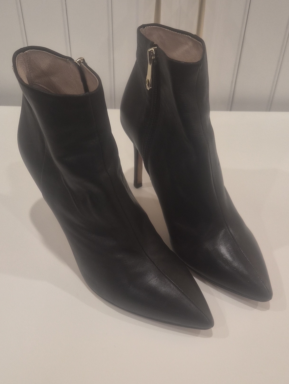 Louise et Cie Sonya Pointe Booties